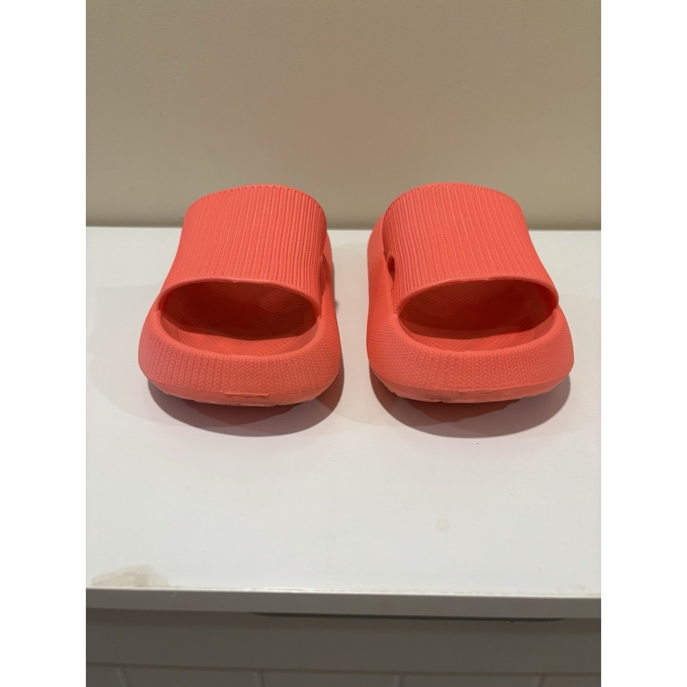 Rosyclo Cloud‎ Slippers/Slides 7.5-8.5 Unisex Pink